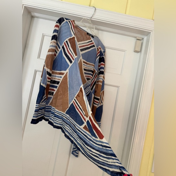 Nice & Zoe Linen blend very wrap top size M - Picture 4 of 8